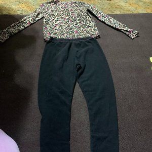 Climate Right Cheetah Print 2-piece pajama set kids size XL